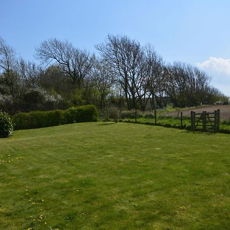 Chillerton Farm Barns Villa Cowes  Exterior photo