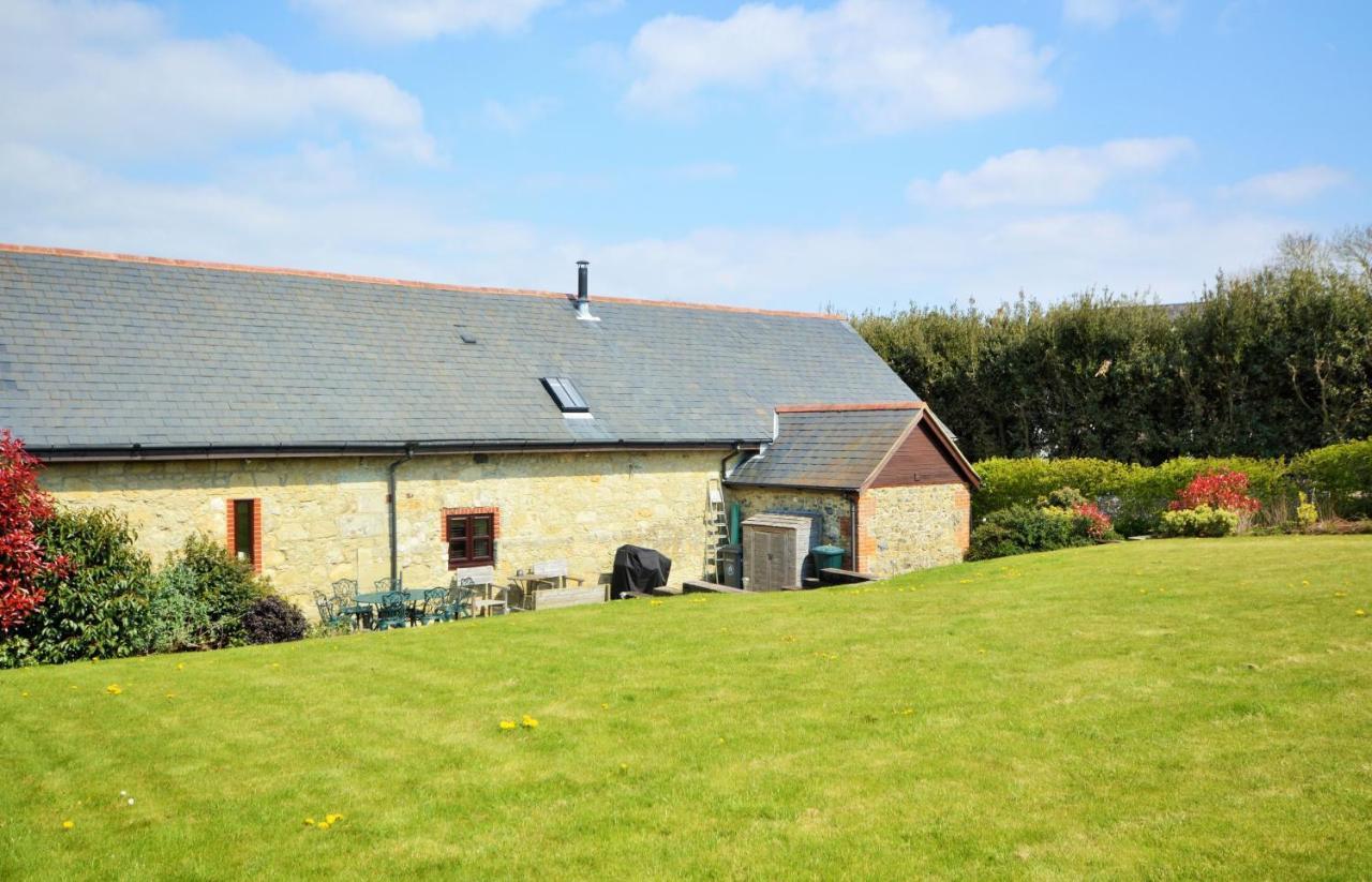 Chillerton Farm Barns Villa Cowes  Exterior photo